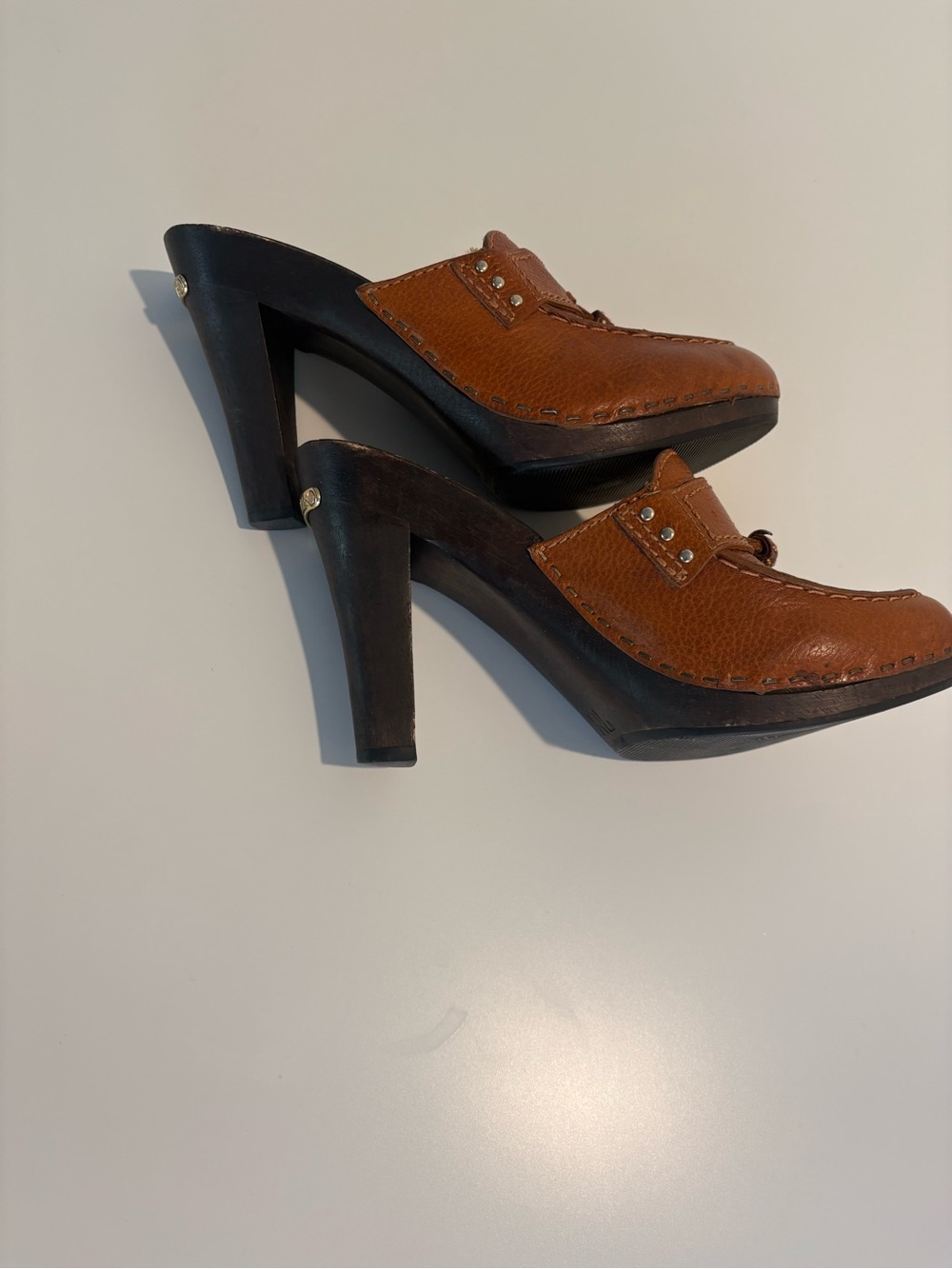 Michael Kors Brown Leather Tassel Mule Clogs Wooden Heel Size 7M - Picture 9 of 12